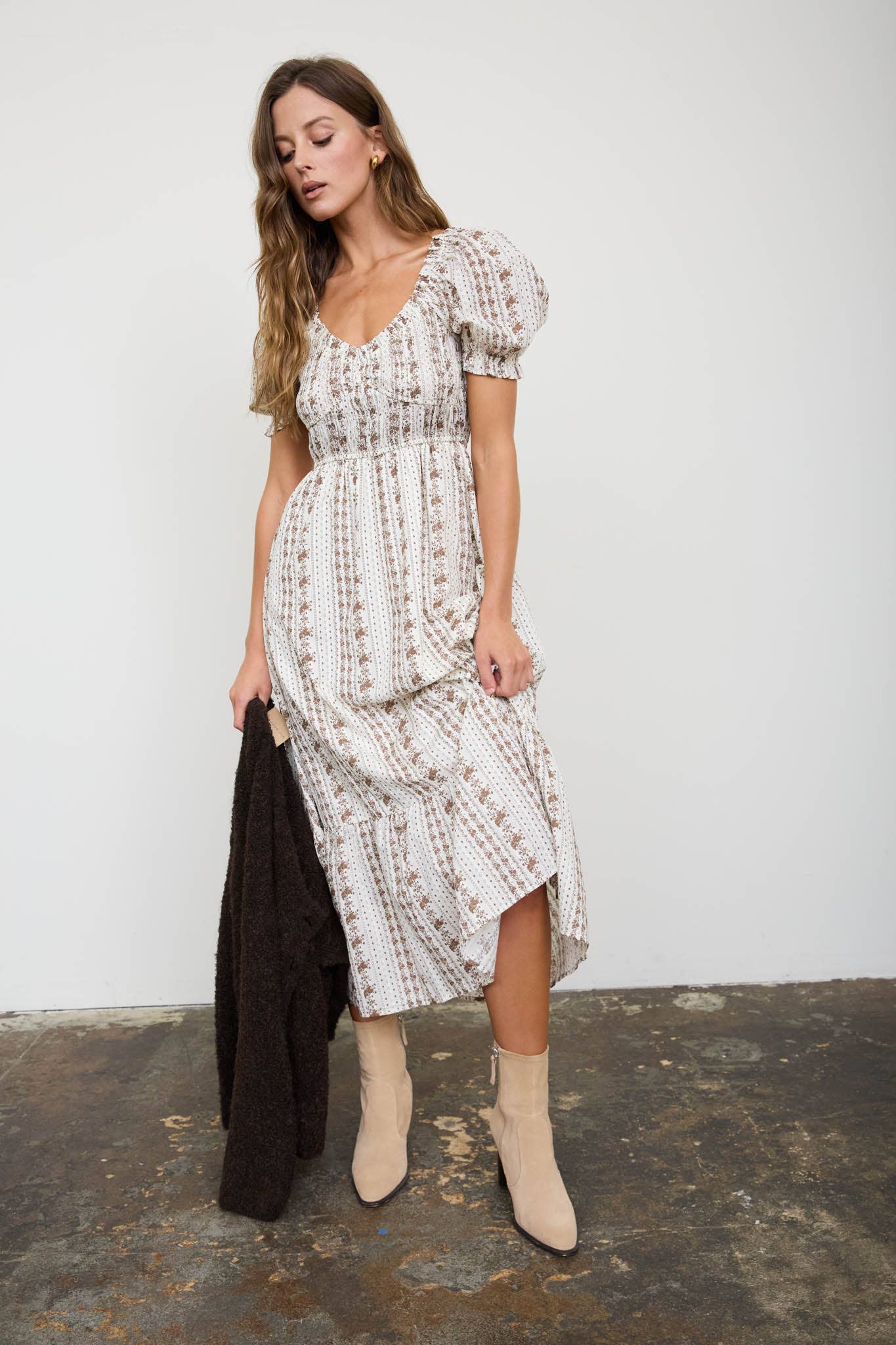 Blu Pepper - Floral Stripe Puff Sleeve Ruffled Midi Dress view 5
