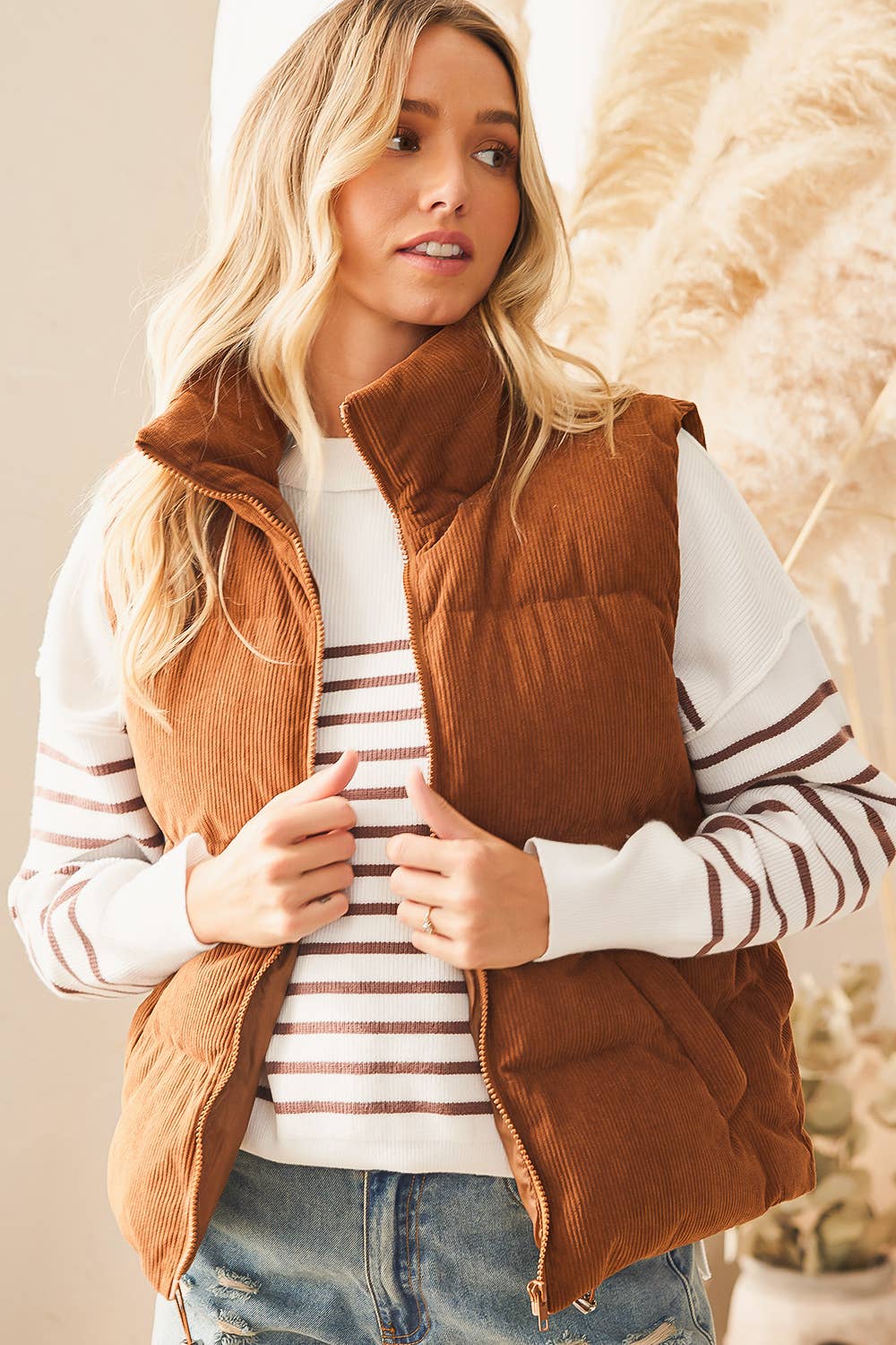 Bluivy Corduroy Quilted Puffer Vest view 17
