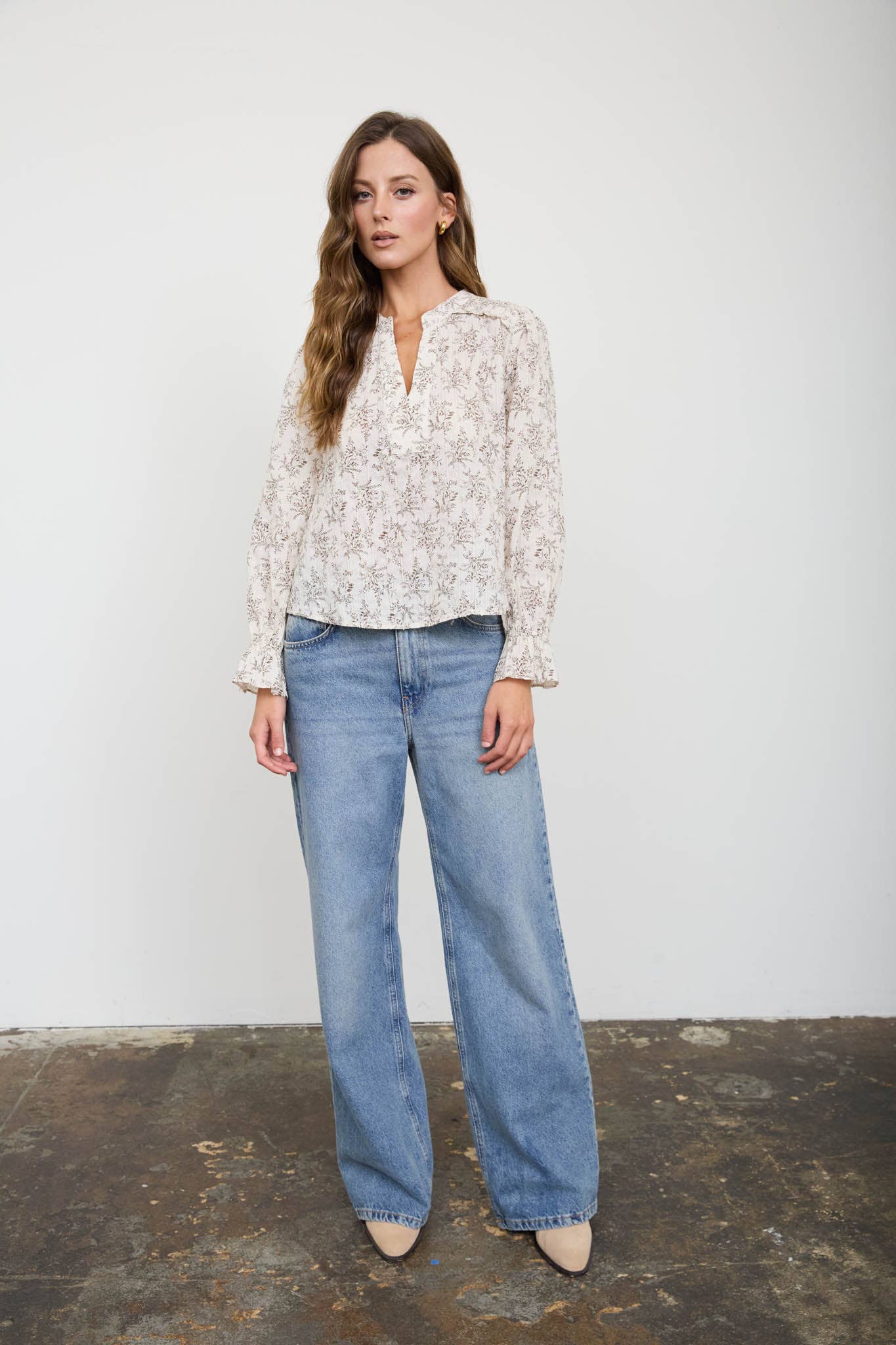 Blu Pepper - Floral Leaf Print Split Neck Long Sleeve Blouse view 6