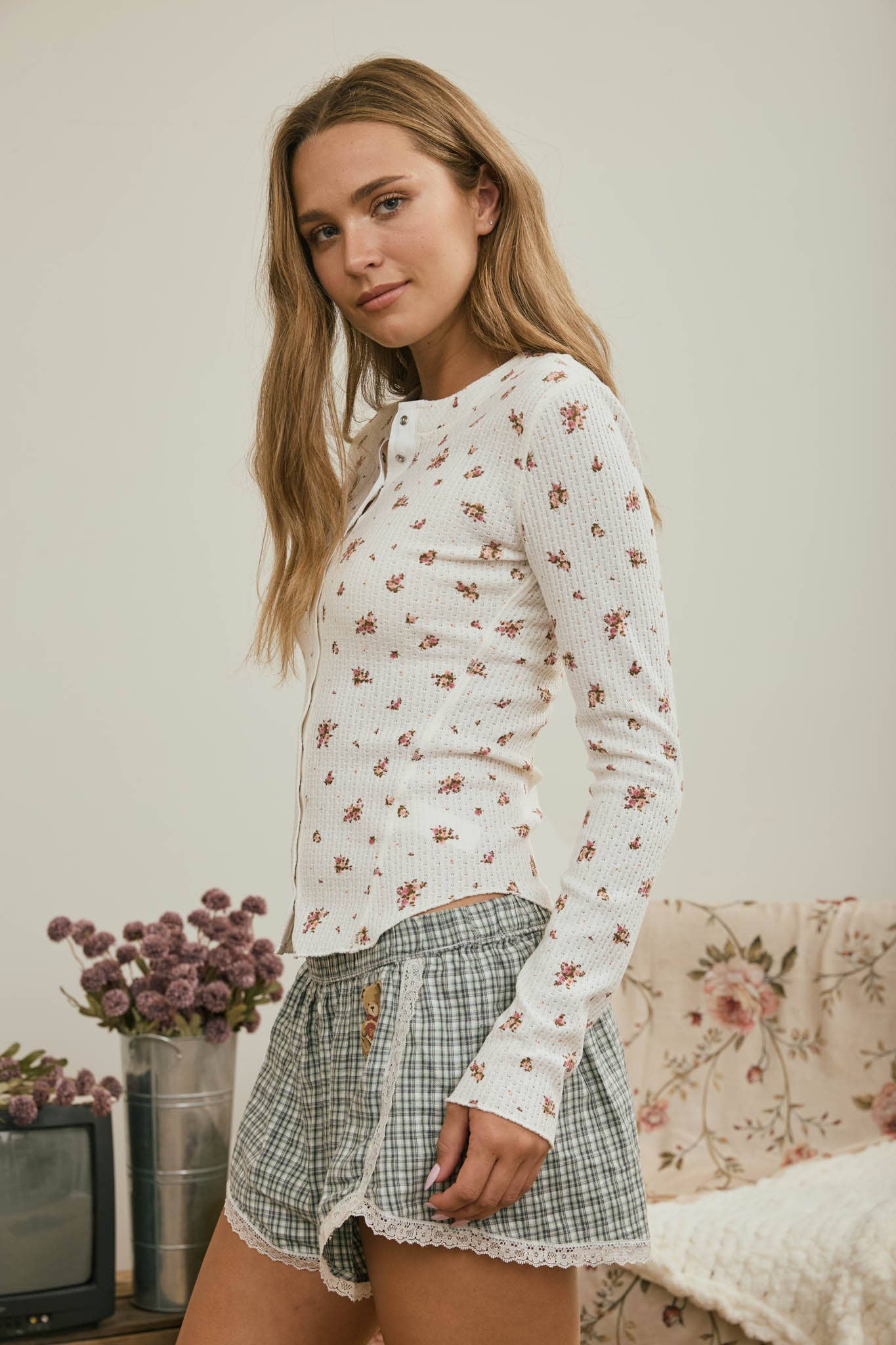 Blu Pepper - Floral Snap Front Long Sleeve Waffle Knit Top view 3