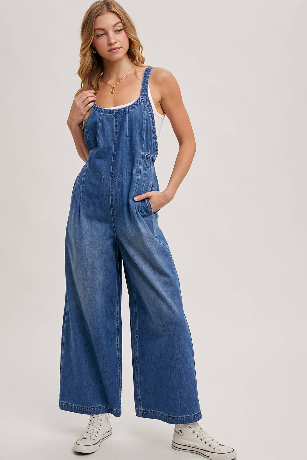 Comfortable Outfits for a Long Travel Day